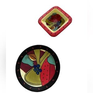Salvator Dali Museum set of two small dishes/plate